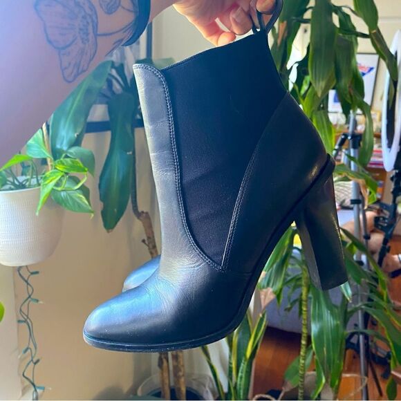 Via Spiga Black Heeled Chelsea Ankle Boots Size 8M - Picture 2 of 11